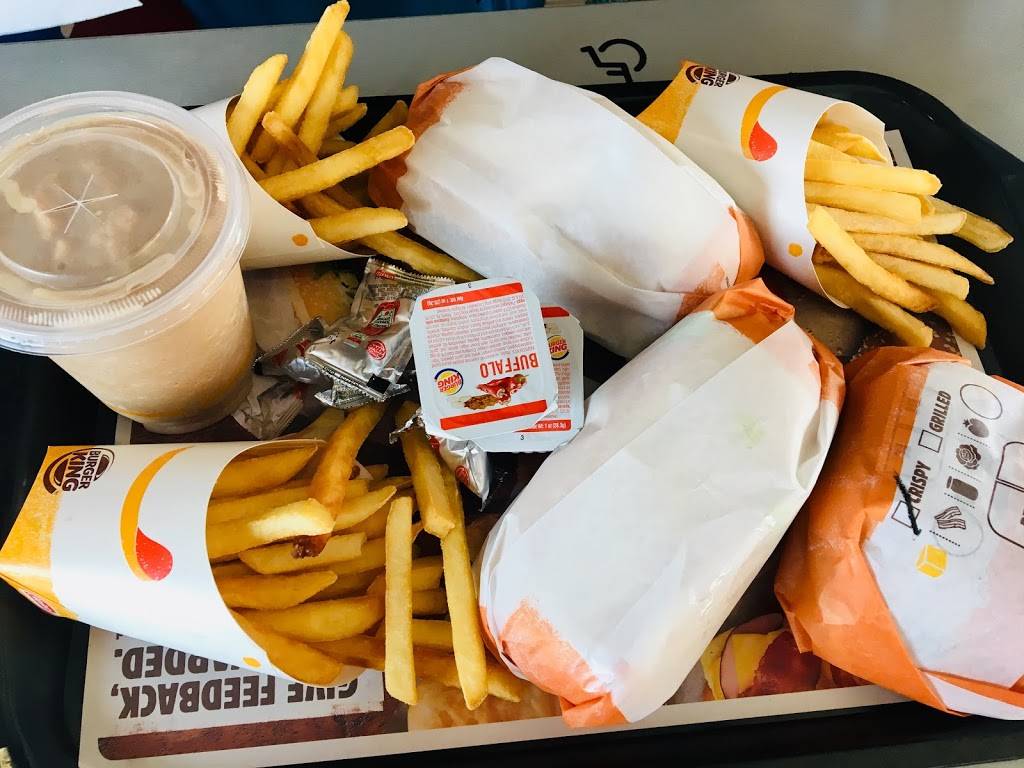 Burger King | restaurant | 11810 W 135th St, Overland Park, KS 66221, USA | 8163949142 OR +1 816-394-9142