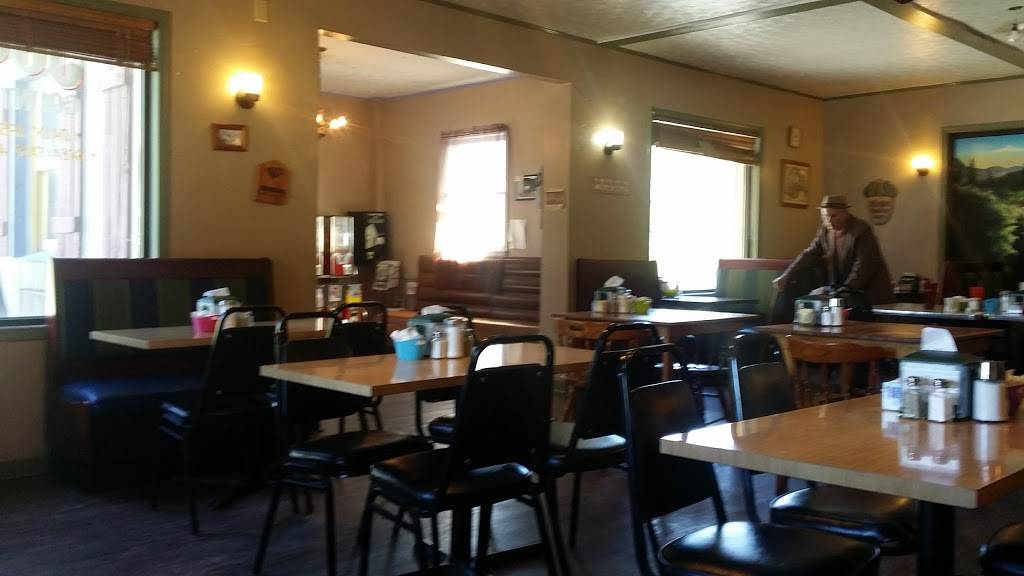 JoGails Country Cookin | restaurant | 5665 Northwestern Turnpike, Gore, VA 22637, USA | 5408771178 OR +1 540-877-1178