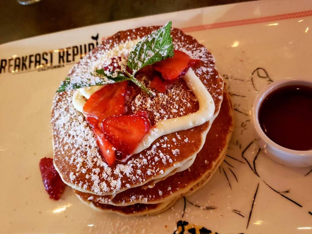 Breakfast Republic | restaurant | 4839 Newport Ave, San Diego, CA 92107, USA | 6192557255 OR +1 619-255-7255