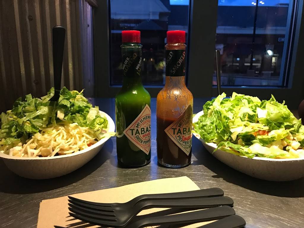 Chipotle Mexican Grill | restaurant | 600 E Ogden Ave, Milwaukee, WI 53202, USA | 4142234710 OR +1 414-223-4710