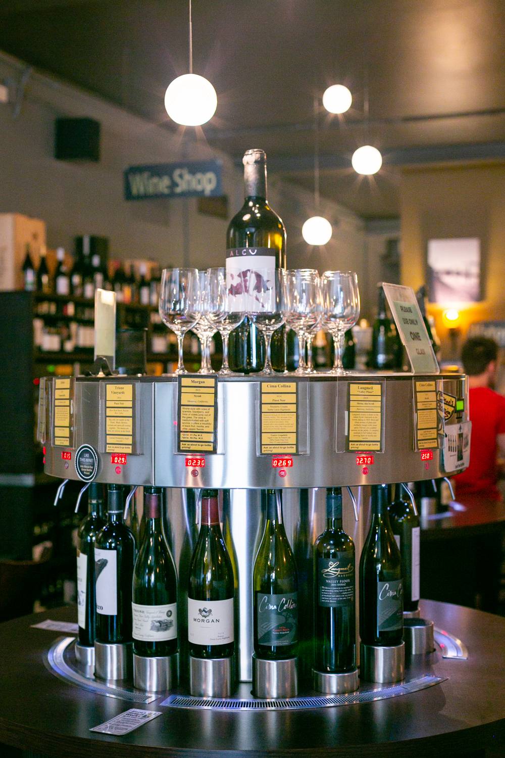 Splash Wine Lounge and Bistro | night club | 3043 University Ave, San Diego, CA 92104, USA | 6192960714 OR +1 619-296-0714