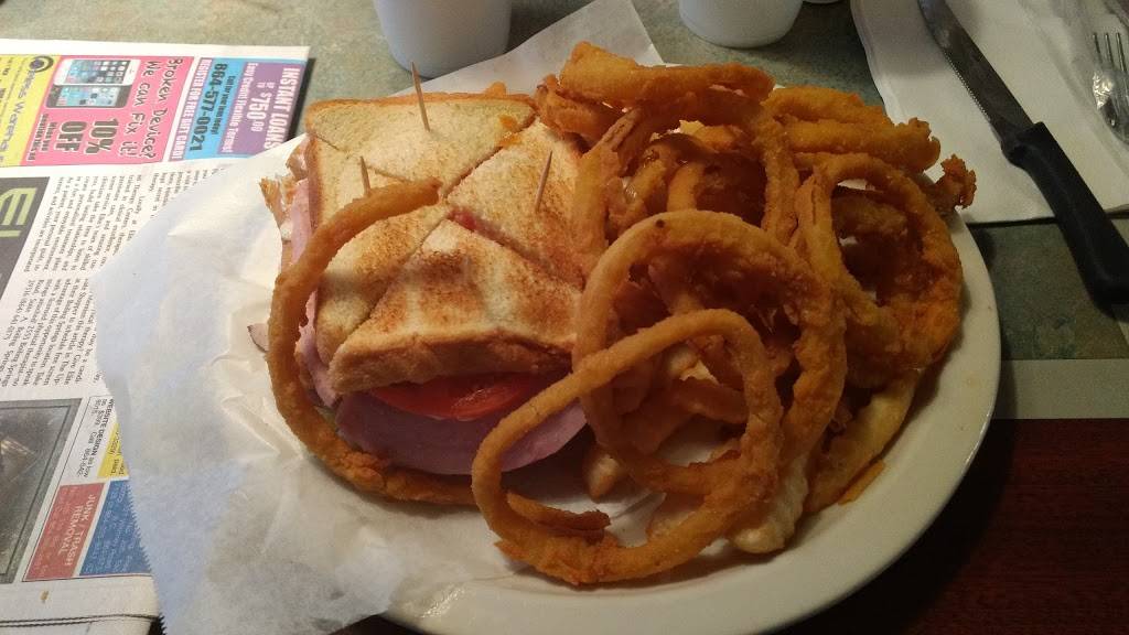 Clock Restaurant Boiling Spgs | restaurant | 3597 Boiling Springs Rd, Boiling Springs, SC 29316, USA | 8648140033 OR +1 864-814-0033