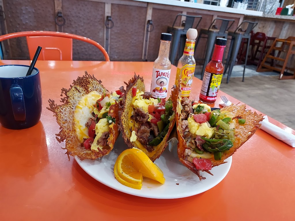 Berties White Mountain Cafe & Donuts | bakery | 1191 E Deuce of Clubs, Show Low, AZ 85901, USA | 9287536688 OR +1 928-753-6688