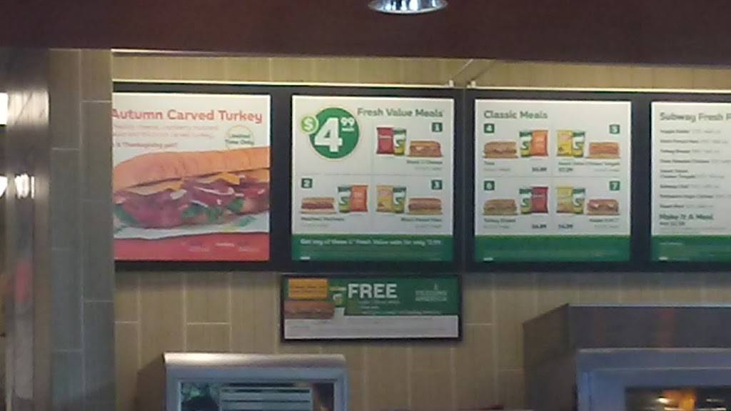Subway | restaurant | 475 Gordonsville Hwy, Gordonsville, TN 38563, USA | 6156835050 OR +1 615-683-5050