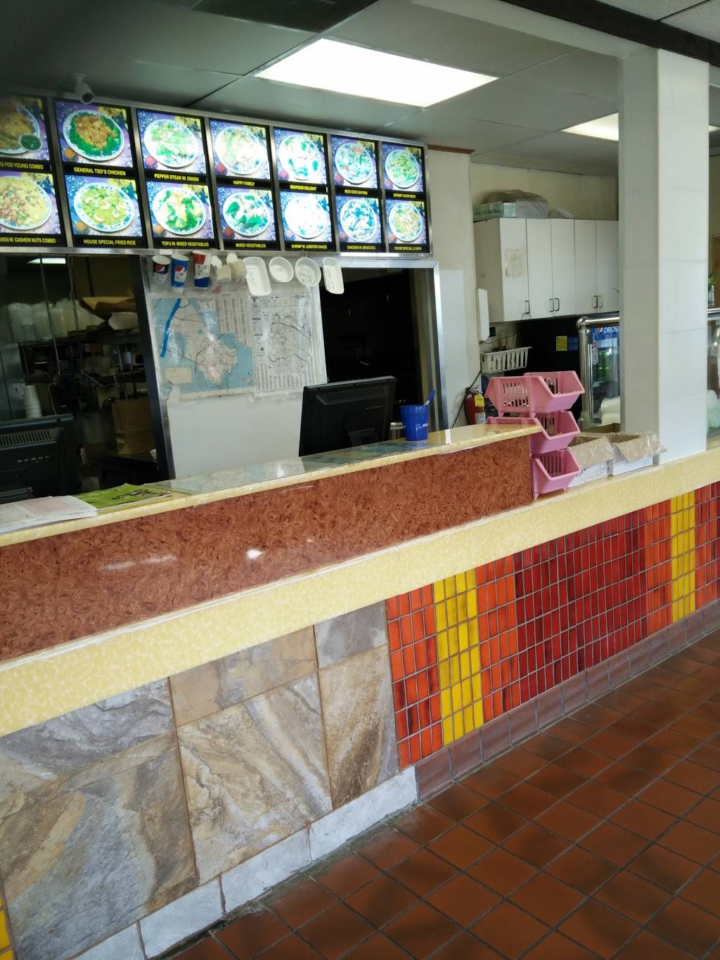 Quik Wok | restaurant | 10665 St Charles Rock Rd, St Ann, MO 63074, USA | 3144267711 OR +1 314-426-7711