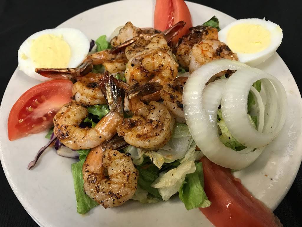 Gulf Hills Golf Club & Capones Restaurant and Speakeasy | restaurant | 13700 Paso Rd, Ocean Springs, MS 39564, USA | 2288724653 OR +1 228-872-4653
