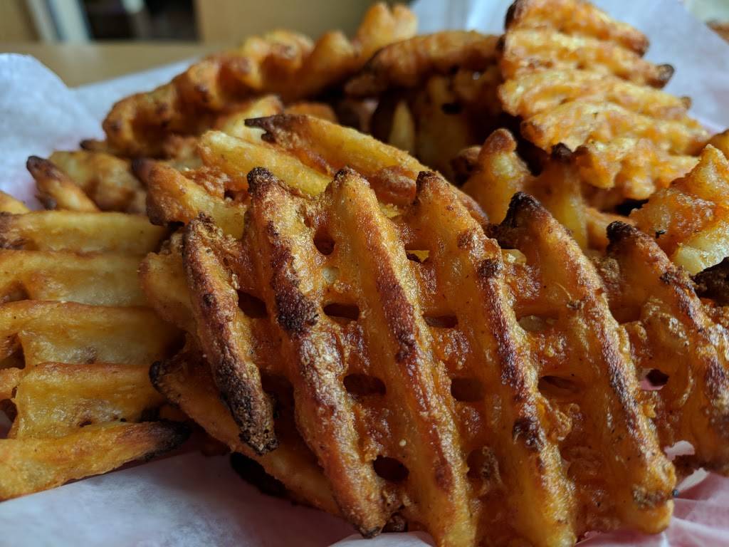 Lost Dog Cafe - Dunn Loring | restaurant | 2729 Merrilee Dr, Fairfax, VA 22031, USA | 7032059001 OR +1 703-205-9001