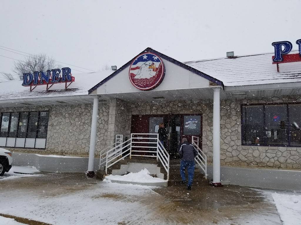 Great American Diner & Pub | restaurant | 1201 US-1 BUS, Levittown, PA 19056, USA | 2159434300 OR +1 215-943-4300