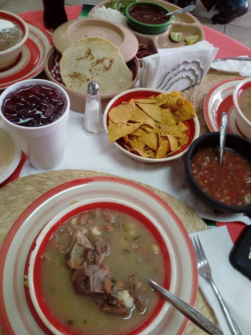 MENUDO Y POZOLE EL ALTEÑO | restaurant | San Pedro, Maestros, 22840 Ensenada, B.C., Mexico | 016469770750 OR +52 646 977 0750