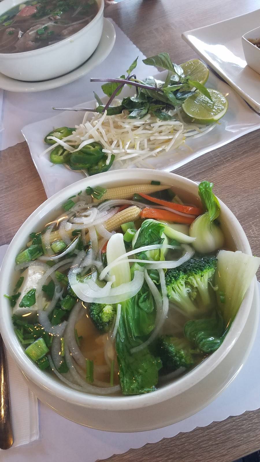 Pho Tho | restaurant | 40250 Murrieta Hot Spgs #101, Murrieta, CA 92563, USA | 9516987108 OR +1 951-698-7108