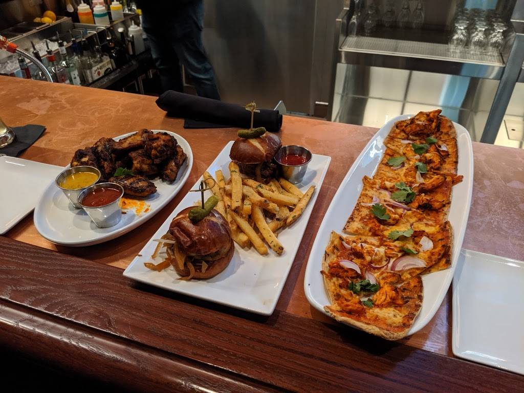 City Works - Vernon Hills | restaurant | 929 N Milwaukee Ave, Vernon Hills, IL 60061, USA | 8479843571 OR +1 847-984-3571