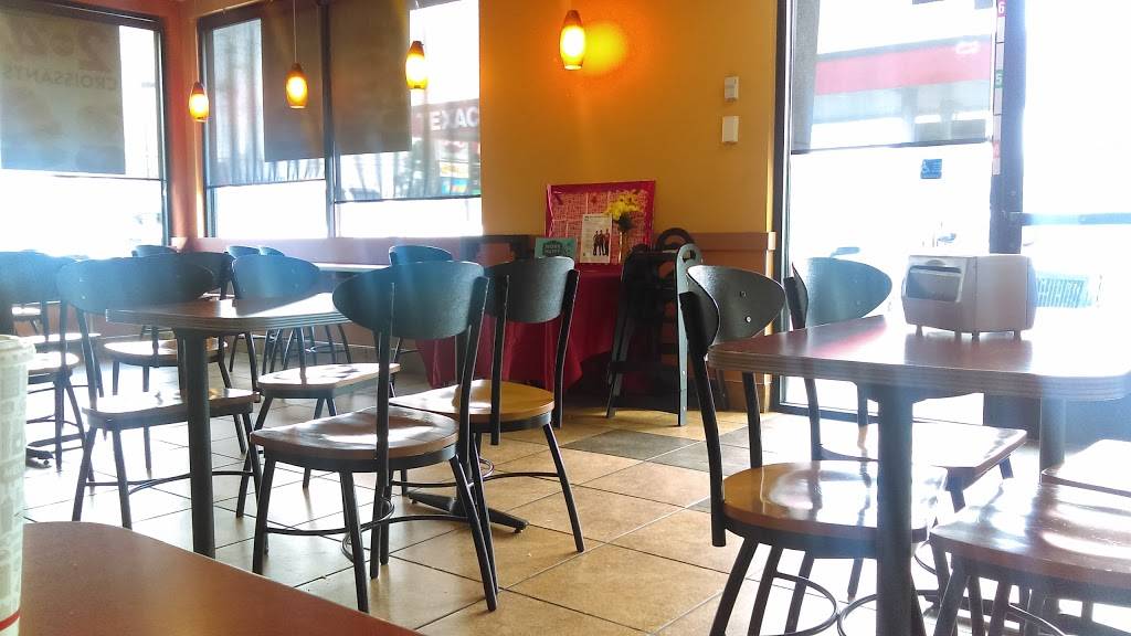 Jack in the Box | restaurant | 7545 Park Pl Blvd, Houston, TX 77087, USA | 7136435888 OR +1 713-643-5888