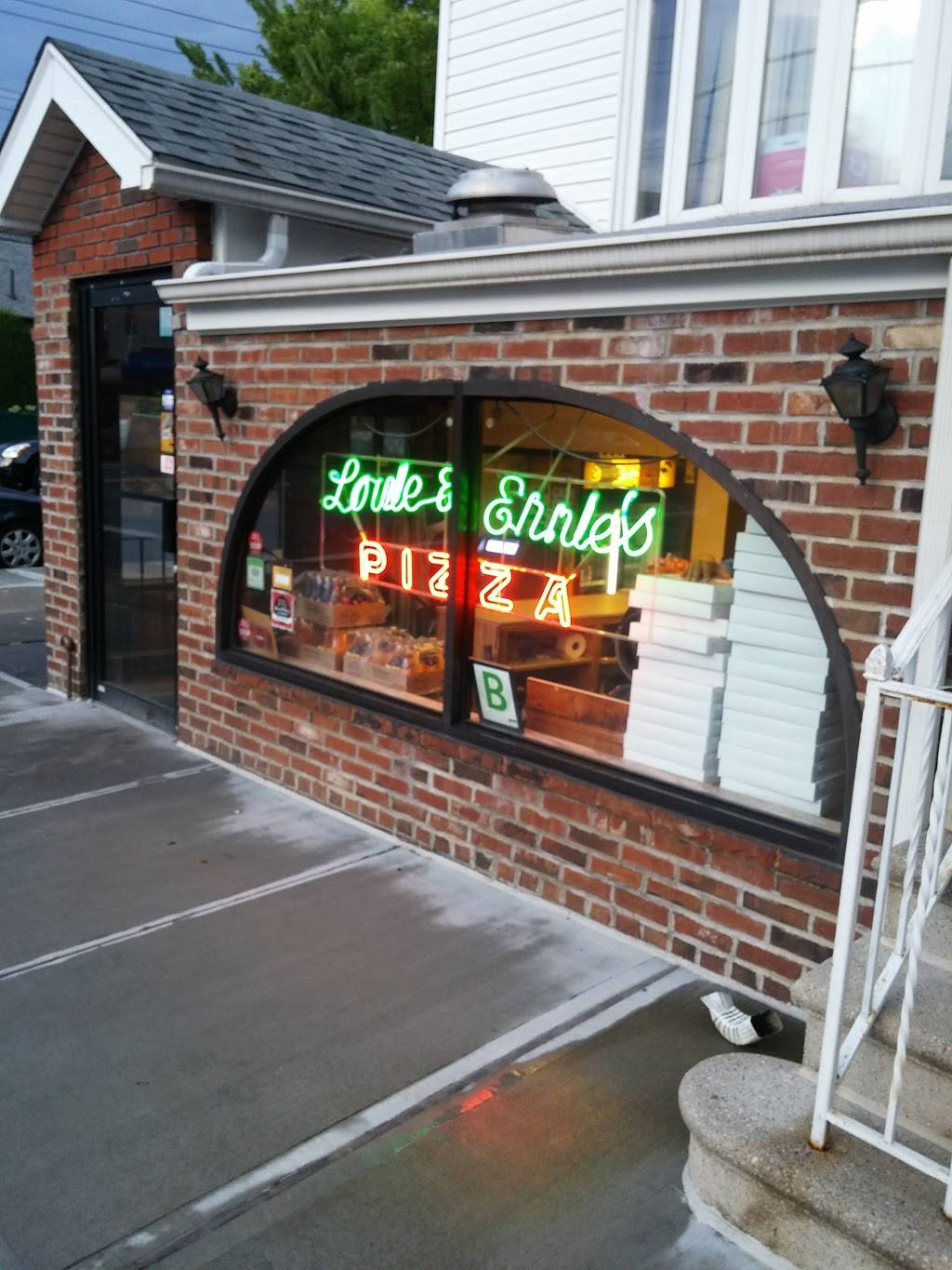 Louie & Ernies Pizza | restaurant | 1300 Crosby Ave, Bronx, NY 10461, USA | 7188296230 OR +1 718-829-6230