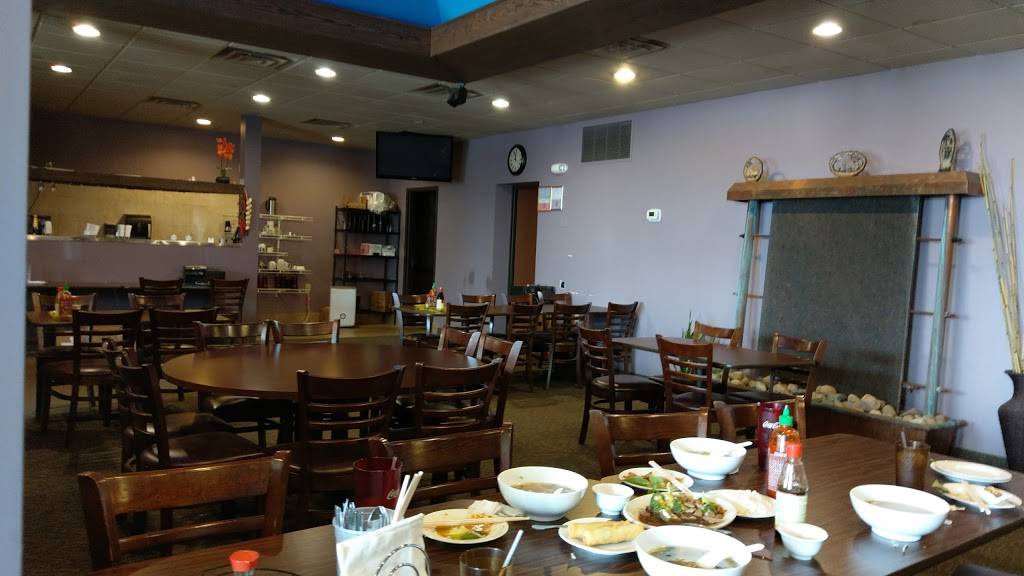 Vietnamese Top Noodles | restaurant | 501 1st St NW, Austin, MN 55912, USA | 5073962144 OR +1 507-396-2144