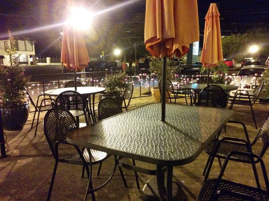 Yayas Thai Restaurant | restaurant | 5305 McCullough Ave, San Antonio, TX 78212, USA | 2103991454 OR +1 210-399-1454