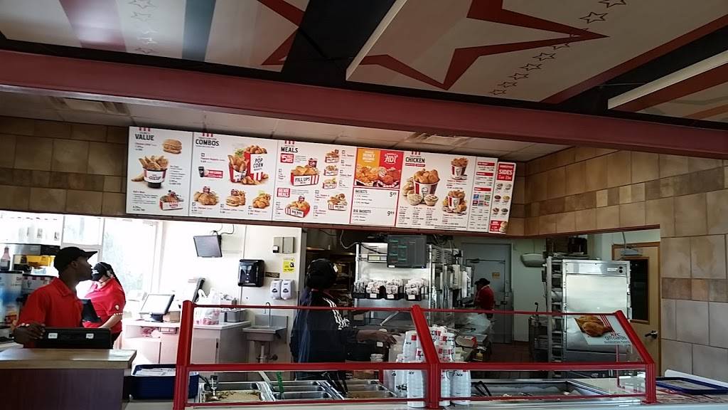 KFC | restaurant | 8146 E Main St, Ridgeland, SC 29936, USA | 8437266611 OR +1 843-726-6611