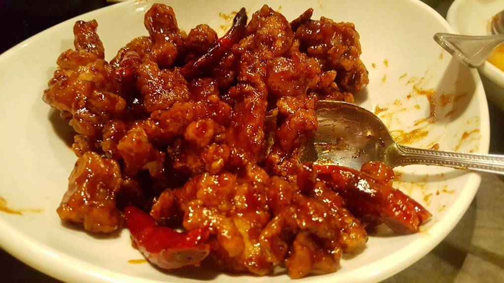 China Moon | restaurant | 30001 Town Center Dr #4, Laguna Niguel, CA 92677, USA | 9492496868 OR +1 949-249-6868