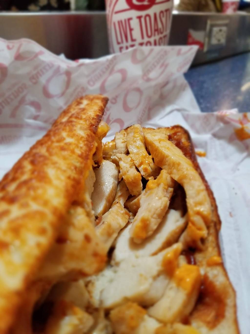 Quiznos | restaurant | 5757 Wayne Newton Blvd D Gate, Terminal 1, Las Vegas, NV 89119, USA | 7022617330 OR +1 702-261-7330