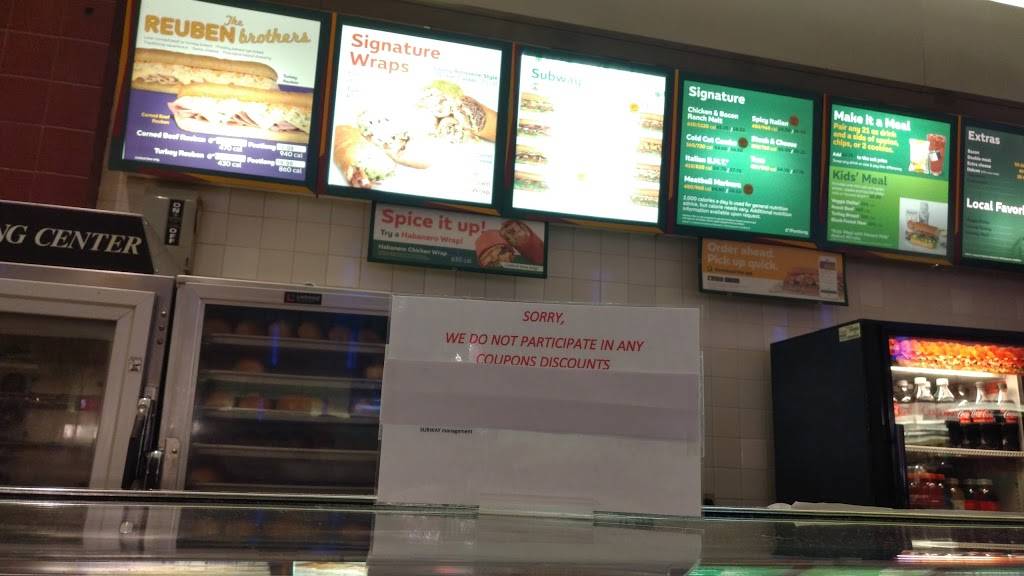 Subway | restaurant | 100 Robinson Center Dr Unit FC-3, The Mall at Robinson, Pittsburgh, PA 15205, USA | 4124900760 OR +1 412-490-0760