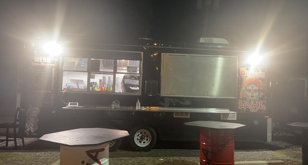 Birrieria La Llorona | restaurant | 1808 Spring Garden St, Greensboro, NC 27403, USA | 3369444778 OR +1 336-944-4778