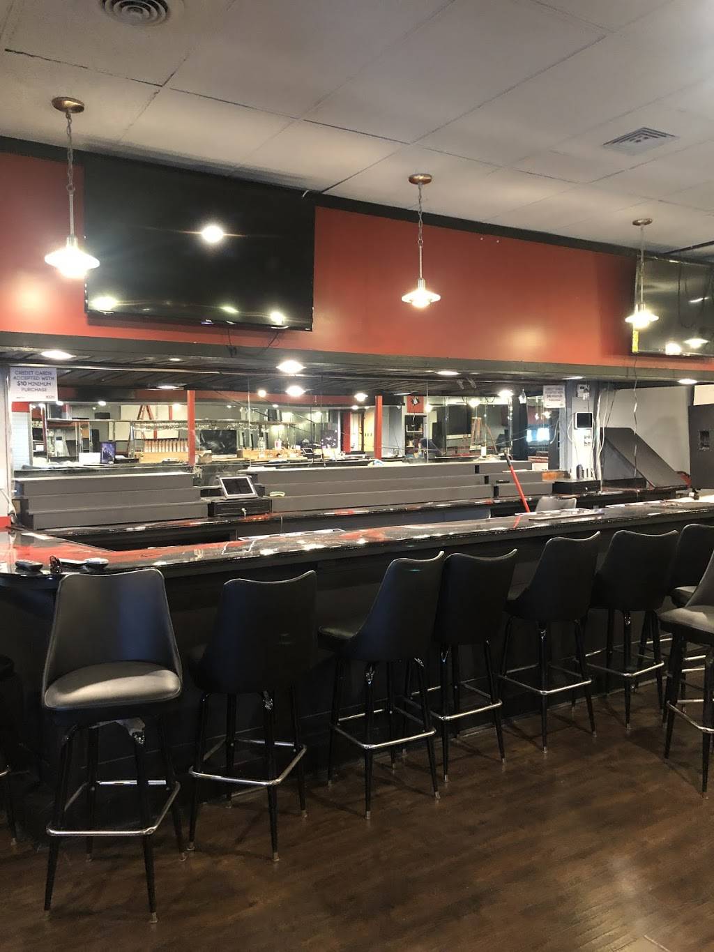 Sweetz Bar and Grille | night club | 4167 W 183rd St, Country Club Hills, IL 60478, USA | 7089600783 OR +1 708-960-0783