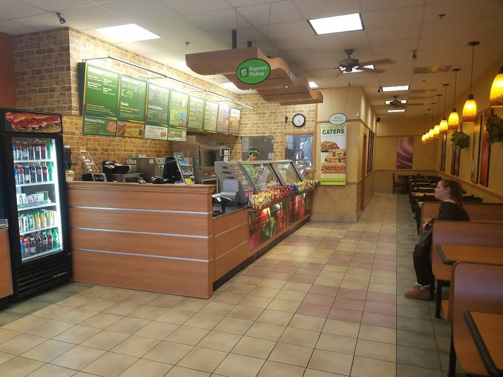 Subway Restaurants | restaurant | 12620-10 Beach Blvd, Jacksonville, FL 32246, USA | 9049969435 OR +1 904-996-9435