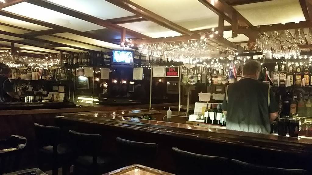 Gary Brics Ramp | restaurant | 7730 N Hollywood Way, Burbank, CA 91505, USA | 8187686499 OR +1 818-768-6499