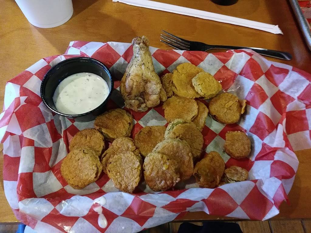 The 4 Way Bar & Grill | restaurant | 9742 FM1283, Lakehills, TX 78063, USA | 8307513400 OR +1 830-751-3400