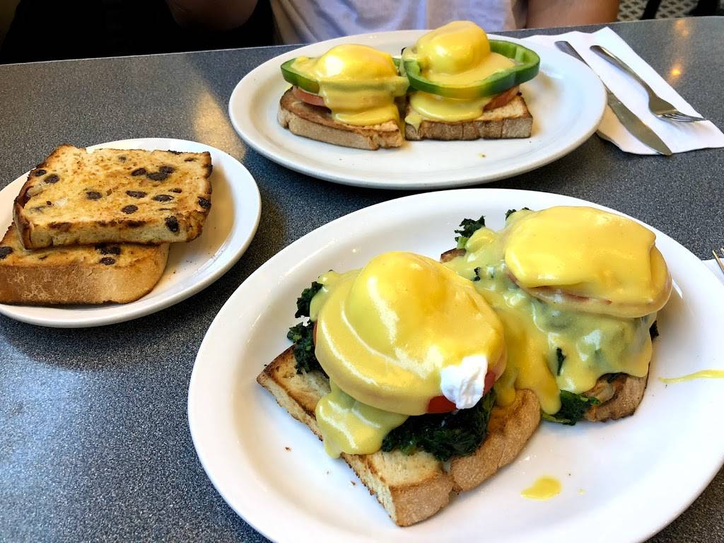 Angelos | restaurant | 1100 Catherine St, Ann Arbor, MI 48104, USA | 7347618996 OR +1 734-761-8996