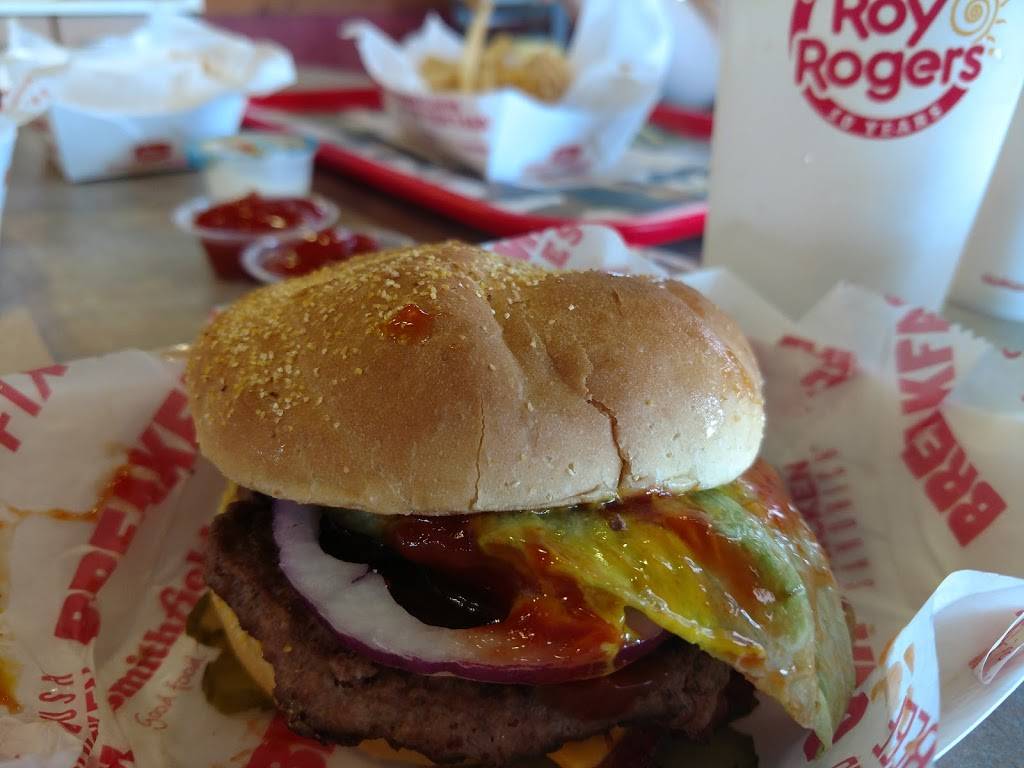 Roy Rogers | restaurant | 130 Riverton Commons Dr, Front Royal, VA 22630, USA | 5406310192 OR +1 540-631-0192