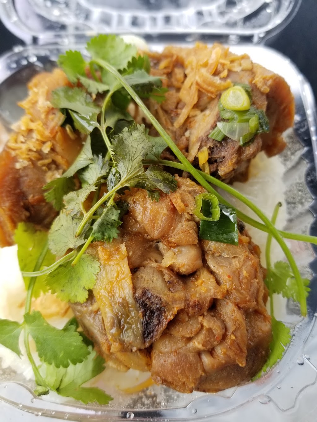 Chaus Sandwiches | restaurant | 937 N Main St, Randolph, MA 02368, USA | 7818058181 OR +1 781-805-8181