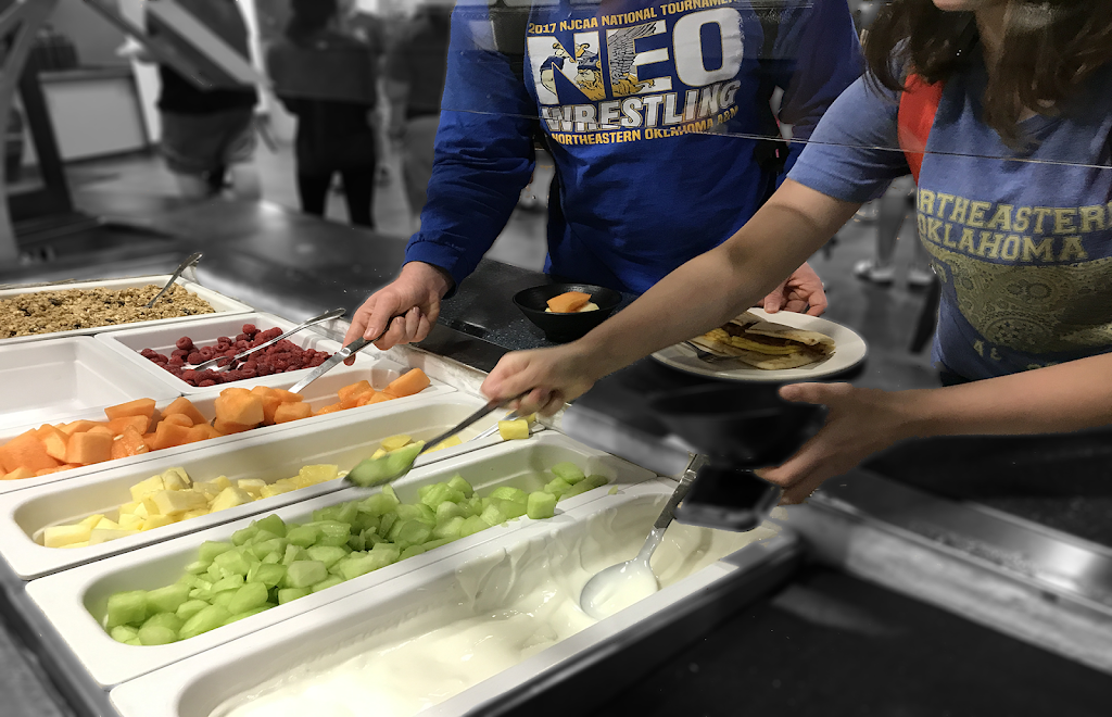 NEO Dining | restaurant | 200 I St NE, Miami, OK 74354, USA | 9185406387 OR +1 918-540-6387