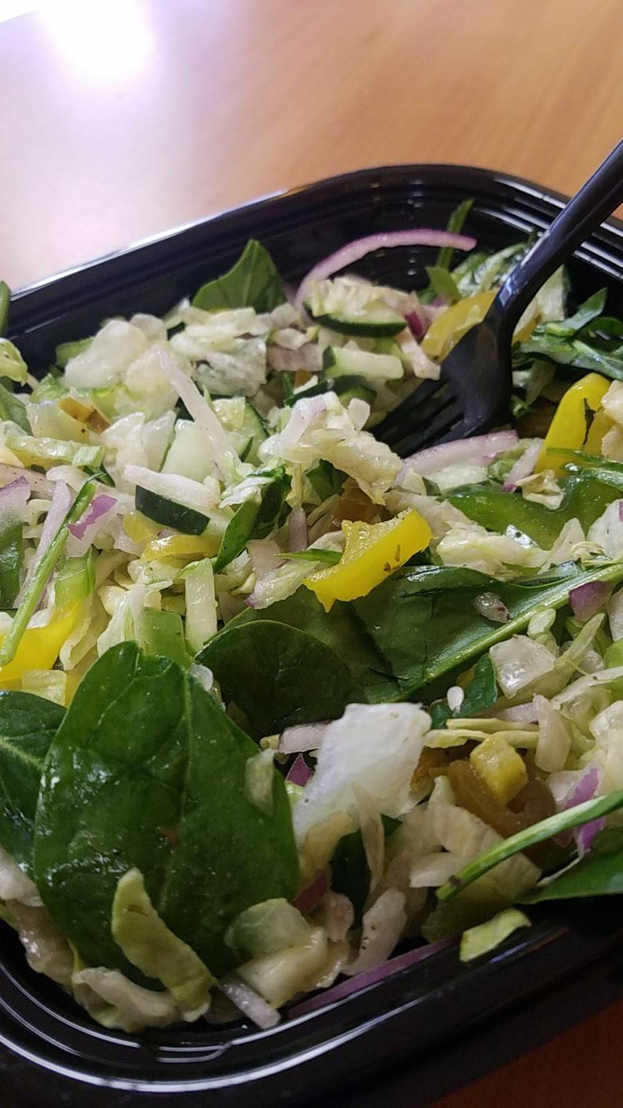 Subway | restaurant | 15446 W High St, Middlefield, OH 44062, USA | 4406320031 OR +1 440-632-0031