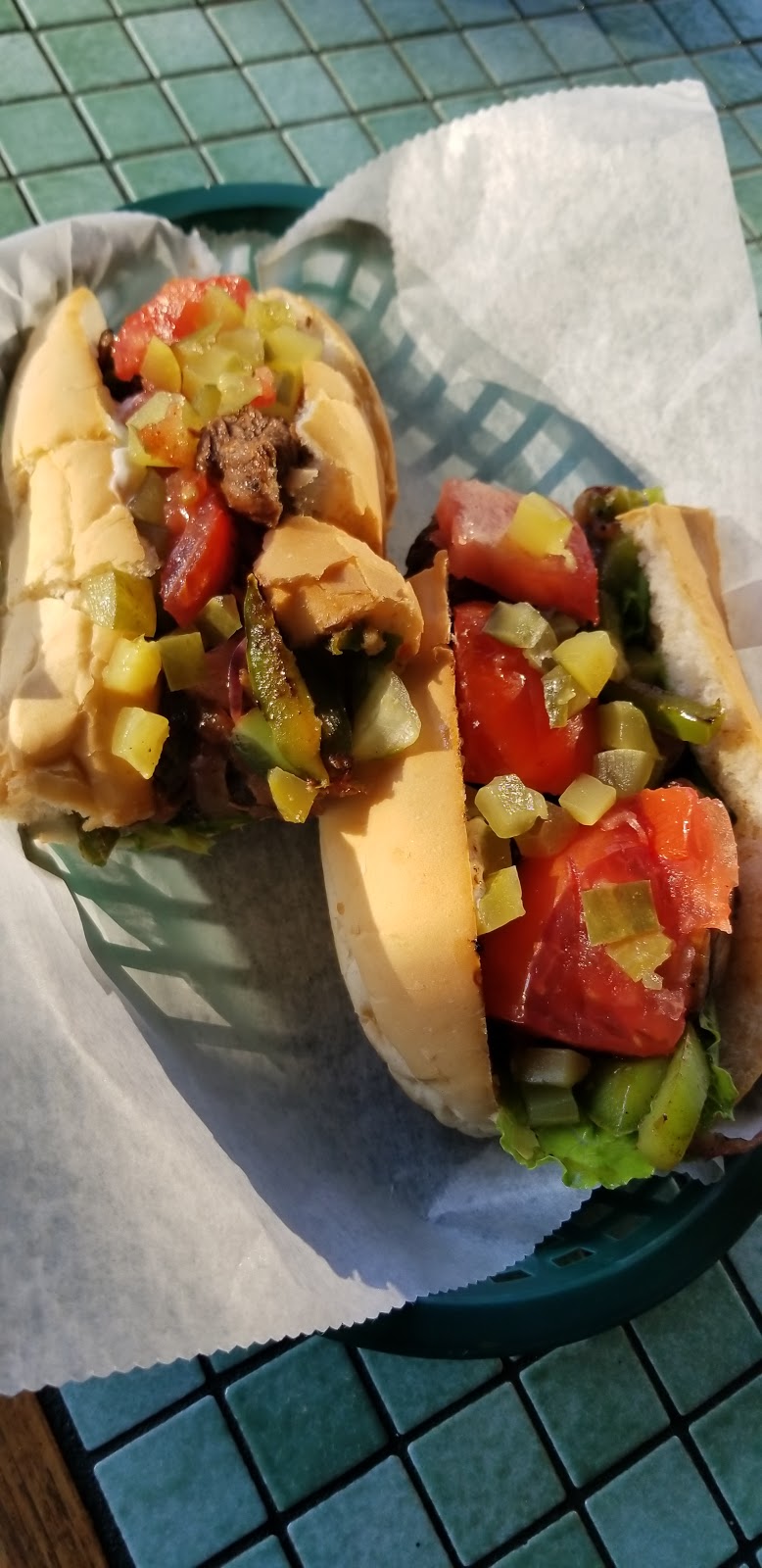 Johnnies Pizza & Wings | meal delivery | 330 Pleasant St, Watertown, MA 02472, USA | 6177448536 OR +1 617-744-8536