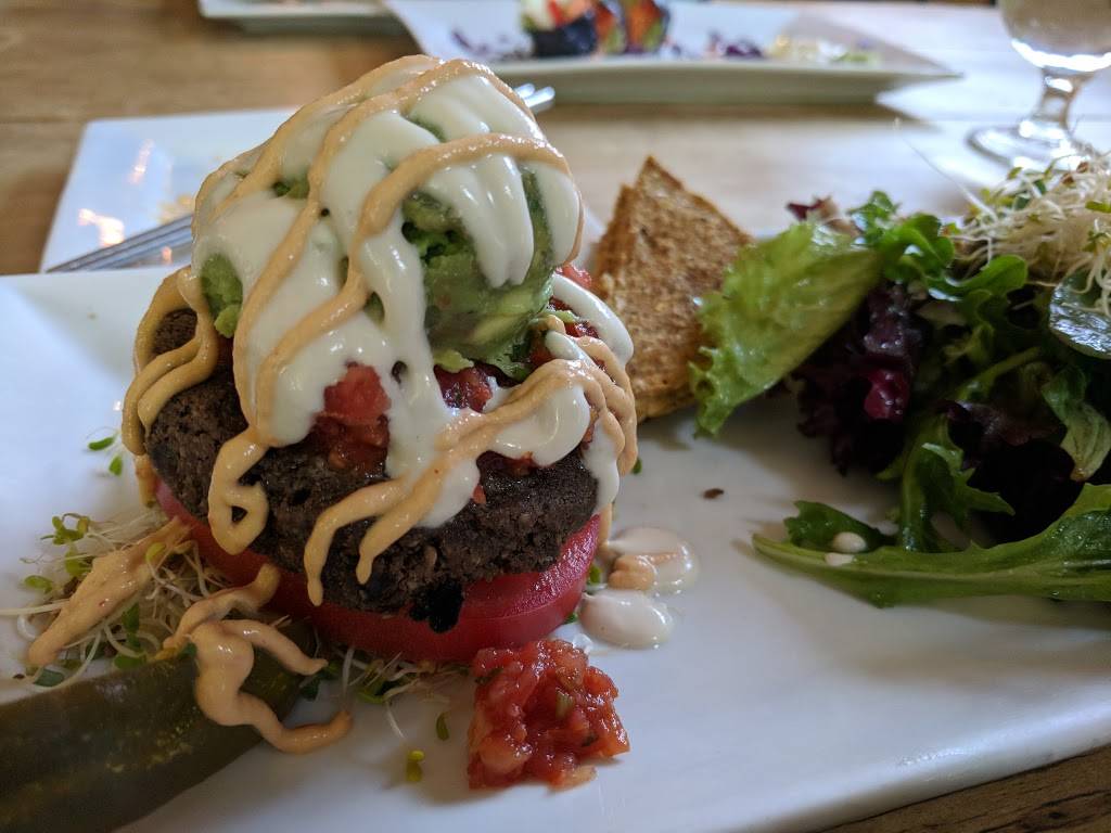 Present Moment Cafe | cafe | 226 W King St, St. Augustine, FL 32084, USA | 9048274499 OR +1 904-827-4499