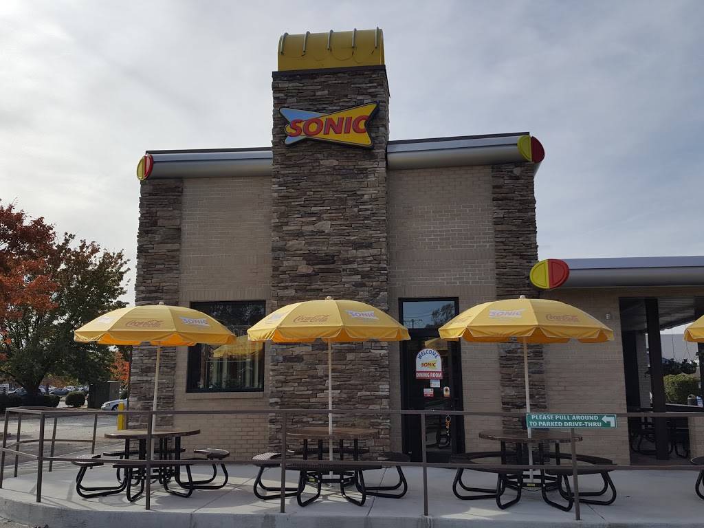 Sonic Drive-In | restaurant | 1216 N Battlefield Blvd, Chesapeake, VA 23320, USA | 7575499009 OR +1 757-549-9009