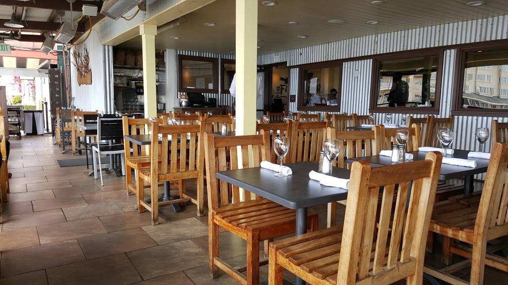 The Fish Hopper | restaurant | 700 Cannery Row, Monterey, CA 93940, USA | 8313728543 OR +1 831-372-8543