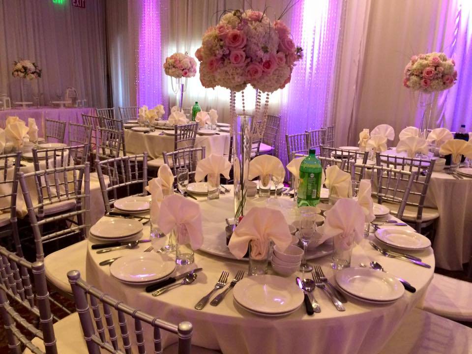 Paracel Restaurant & Catering | restaurant | 15583-89 Brookhurst St, Westminster, CA 92683, USA | 7147753077 OR +1 714-775-3077