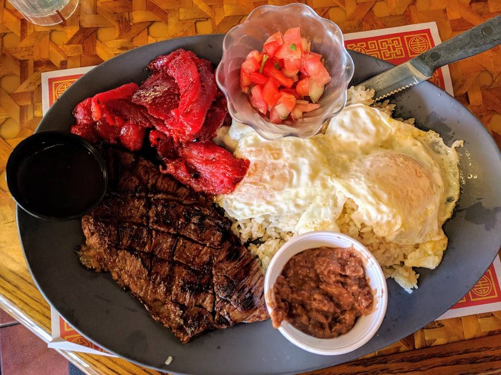 Uncle Mikes Place | restaurant | 1700 W Grand Ave, Chicago, IL 60622, USA | 3122265318 OR +1 312-226-5318