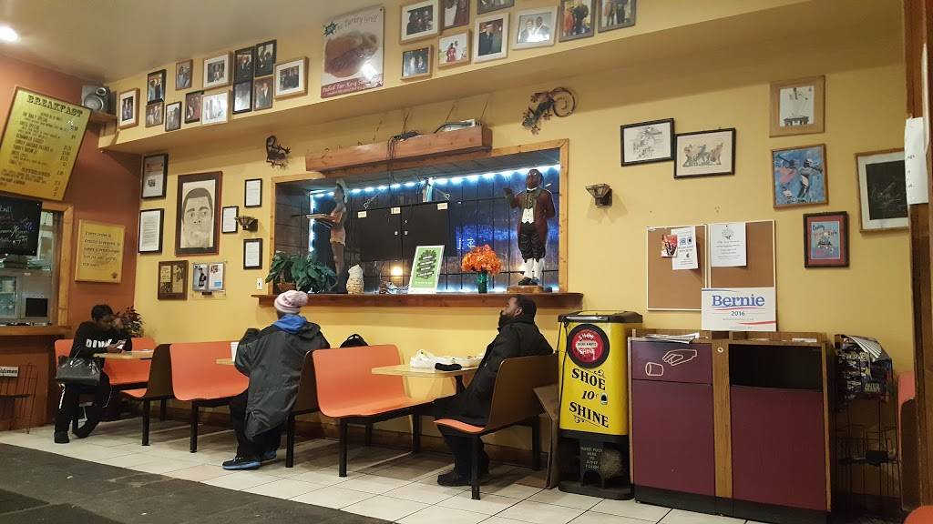 The Turkey Grill | restaurant | 8290 Woodward Ave, Detroit, MI 48202, USA | 3138724624 OR +1 313-872-4624