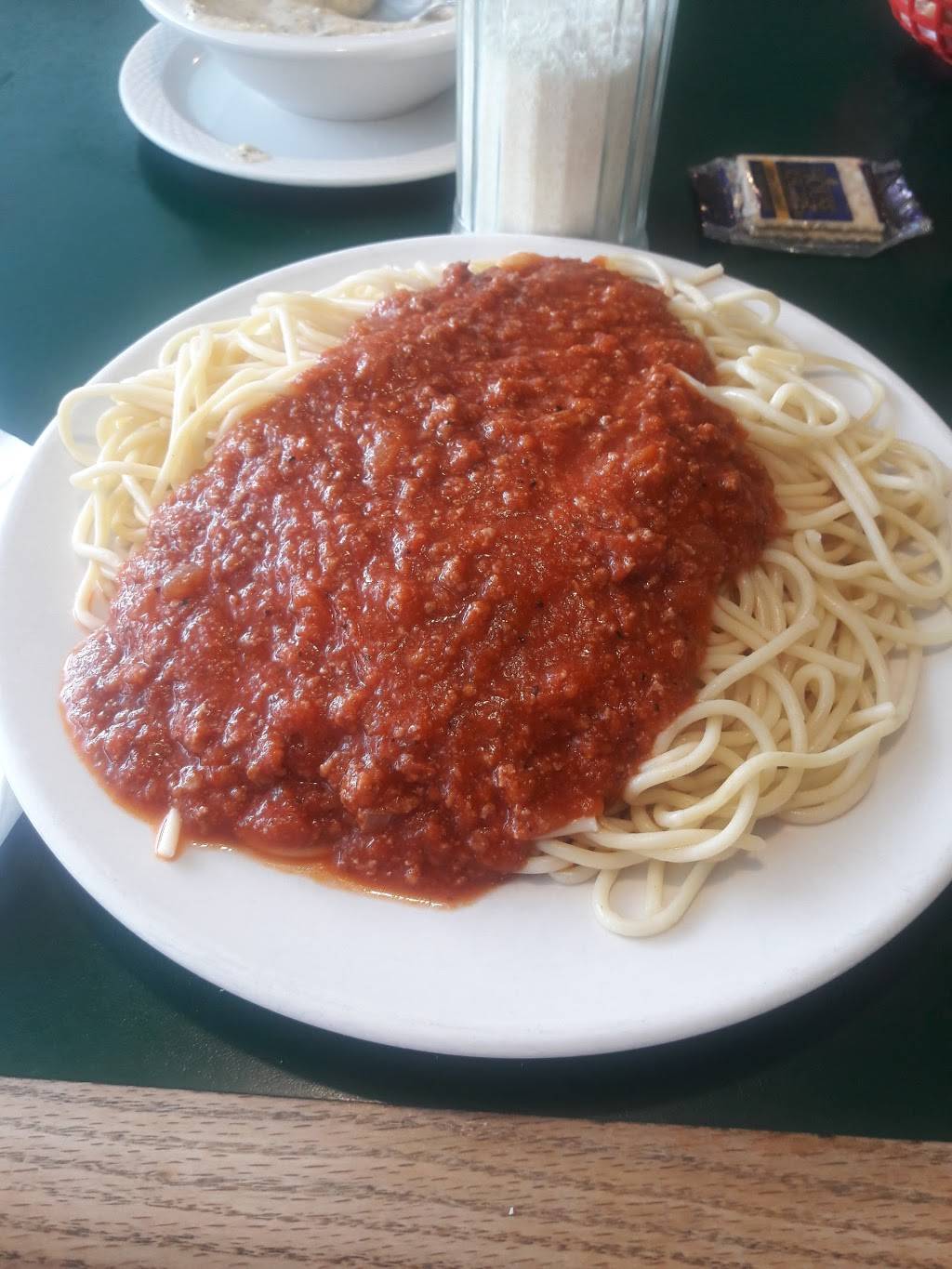 Green Apple Restaurant | restaurant | 7156 Cooley Lake Rd, Waterford Twp, MI 48327, USA | 2483669100 OR +1 248-366-9100