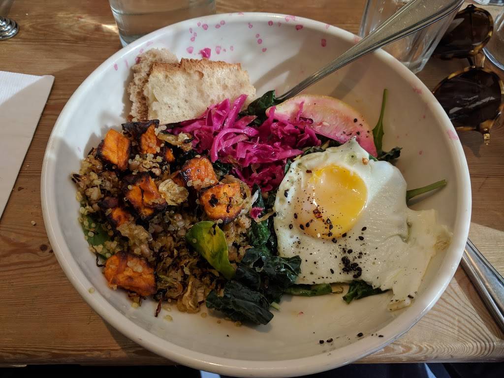 Le Pain Quotidien | restaurant | 1000 W Armitage Ave, Chicago, IL 60614, USA | 7737704341 OR +1 773-770-4341