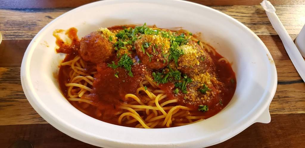 Healthy Junk at the House | restaurant | 440 S Anaheim Blvd #209B, Anaheim, CA 92805, USA | 7148335768 OR +1 714-833-5768