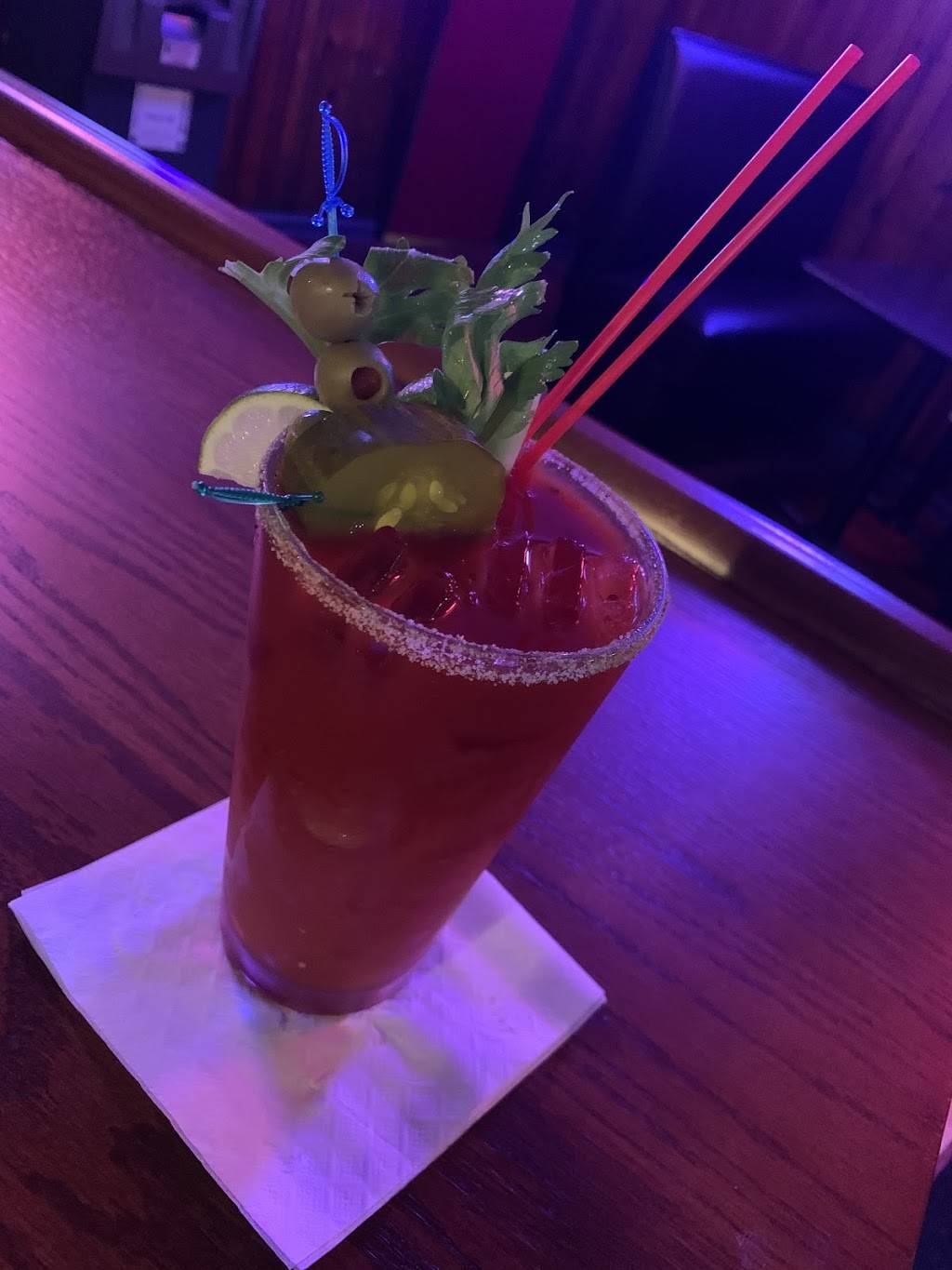 The Corner Pocket Bar | restaurant | 805 Upson St, Akron, OH 44305, USA | 2346789963 OR +1 234-678-9963