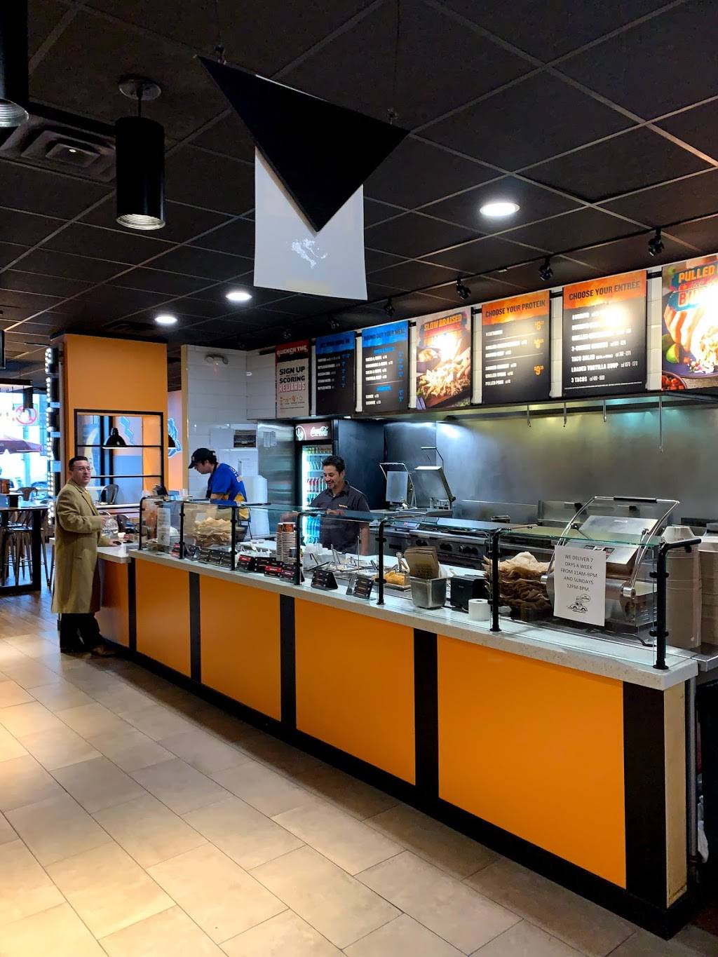 QDOBA Mexican Eats | restaurant | 70 Elm St, Westfield, NJ 07090, USA | 9083010050 OR +1 908-301-0050