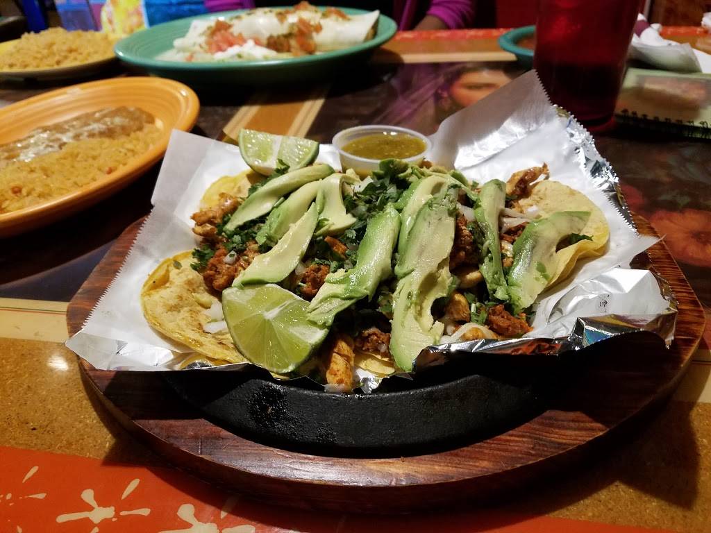 Las Fuentes Mexican Restaurant | restaurant | 680 N Hwy 67, Florissant, MO 63031, USA | 3148315057 OR +1 314-831-5057