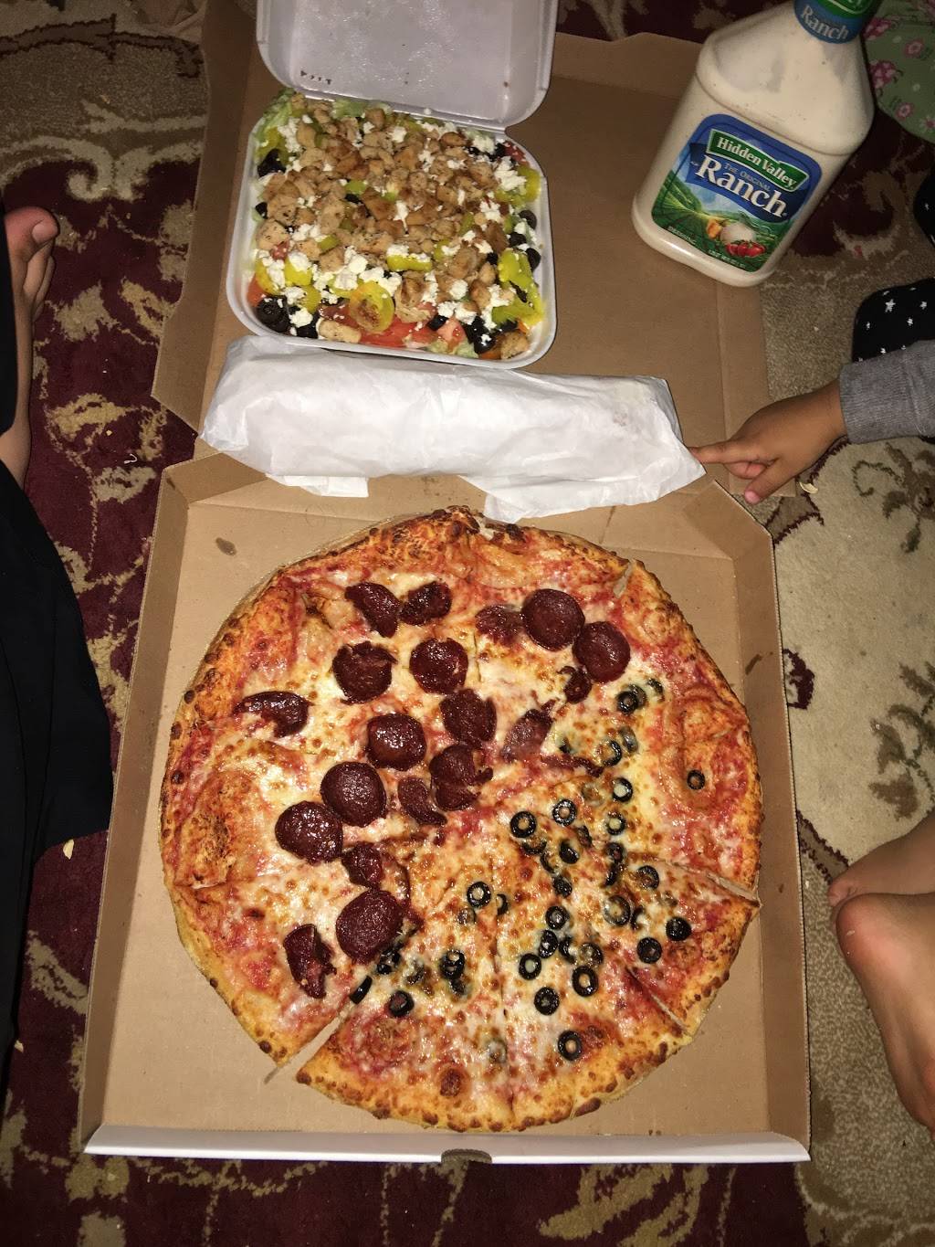 Lions Pizza (100% Halal) | restaurant | 15029 W Warren Ave, Dearborn, MI 48126, USA | 3135816288 OR +1 313-581-6288