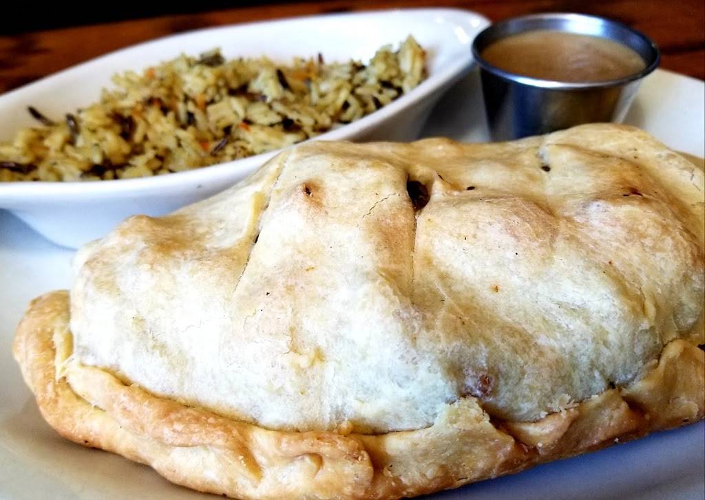 The Palms Supper Club | restaurant | 5912 US-51 BUS, Weston, WI 54476, USA | 7153592200 OR +1 715-359-2200