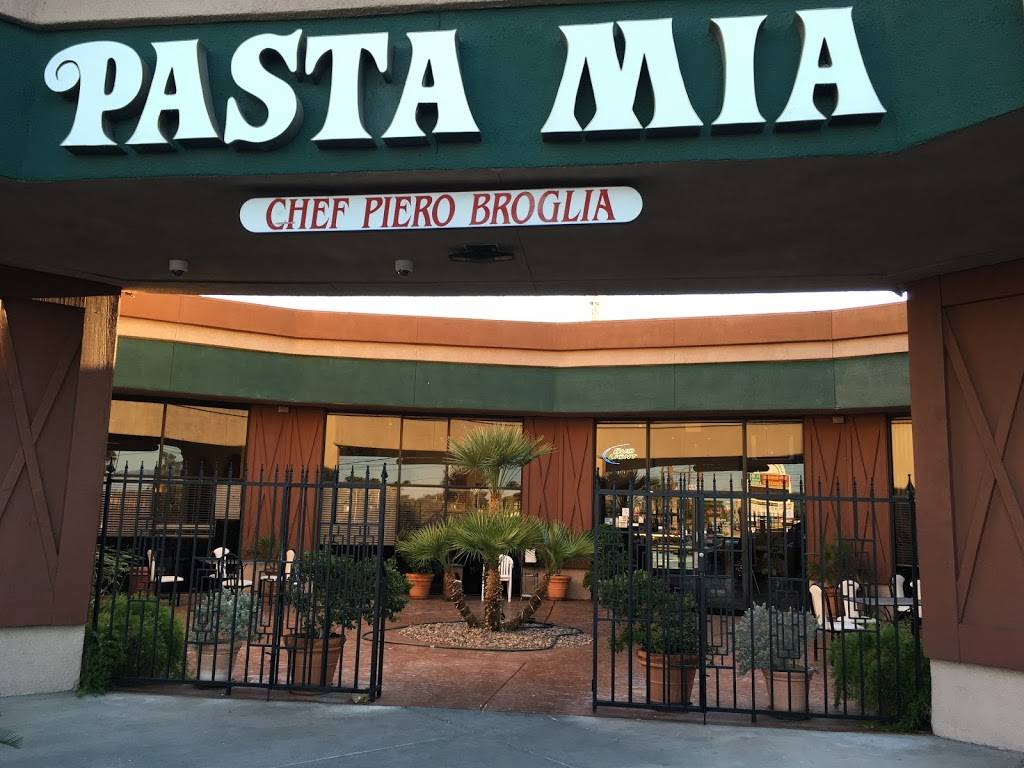 Pasta Mia West | restaurant | 4455 W Flamingo Rd, Las Vegas, NV 89103, USA | 7022518871 OR +1 702-251-8871