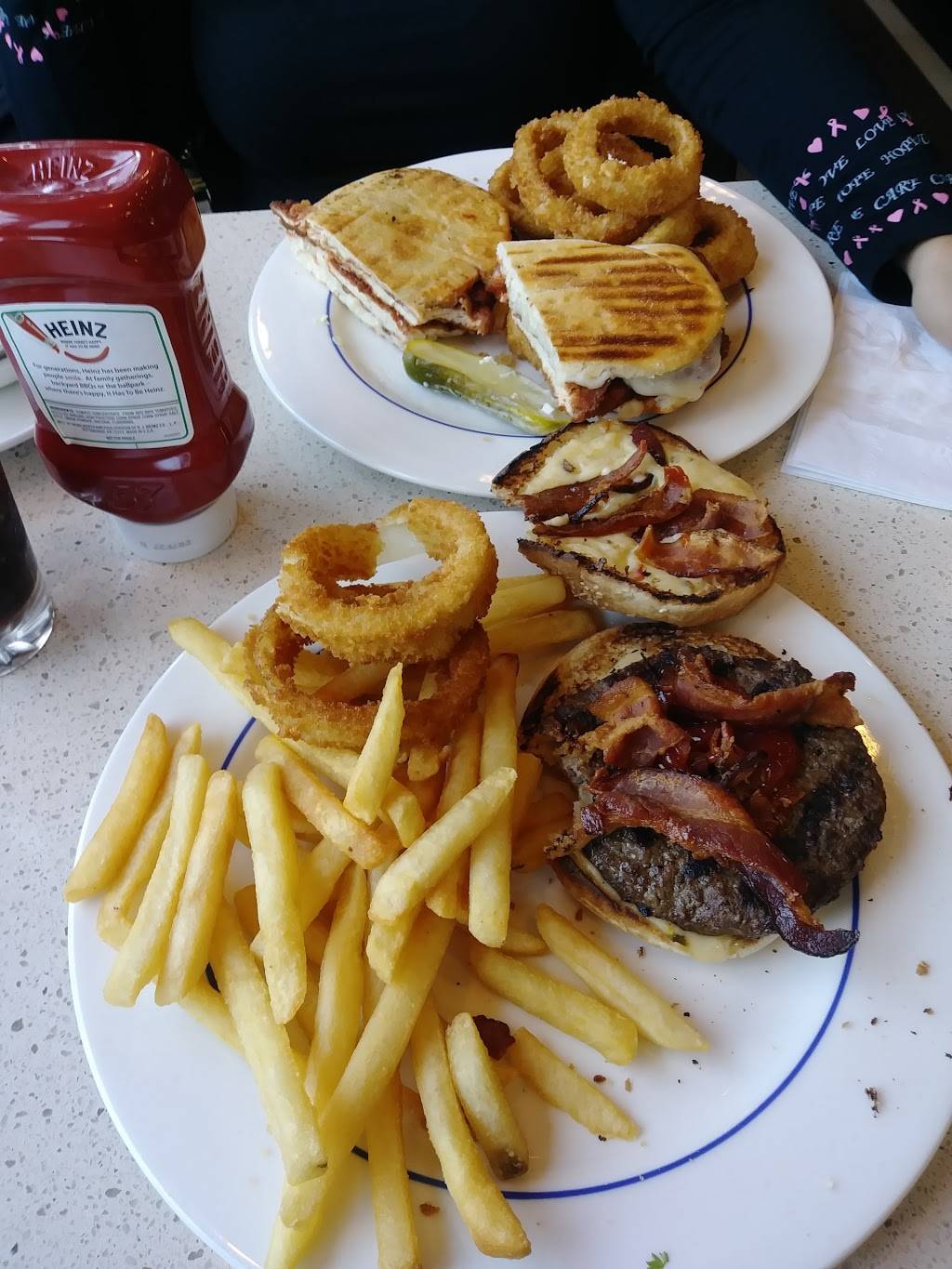 Atlantic Diner | restaurant | 111-16 Atlantic Ave, South Richmond Hill, NY 11419, USA | 7188496673 OR +1 718-849-6673